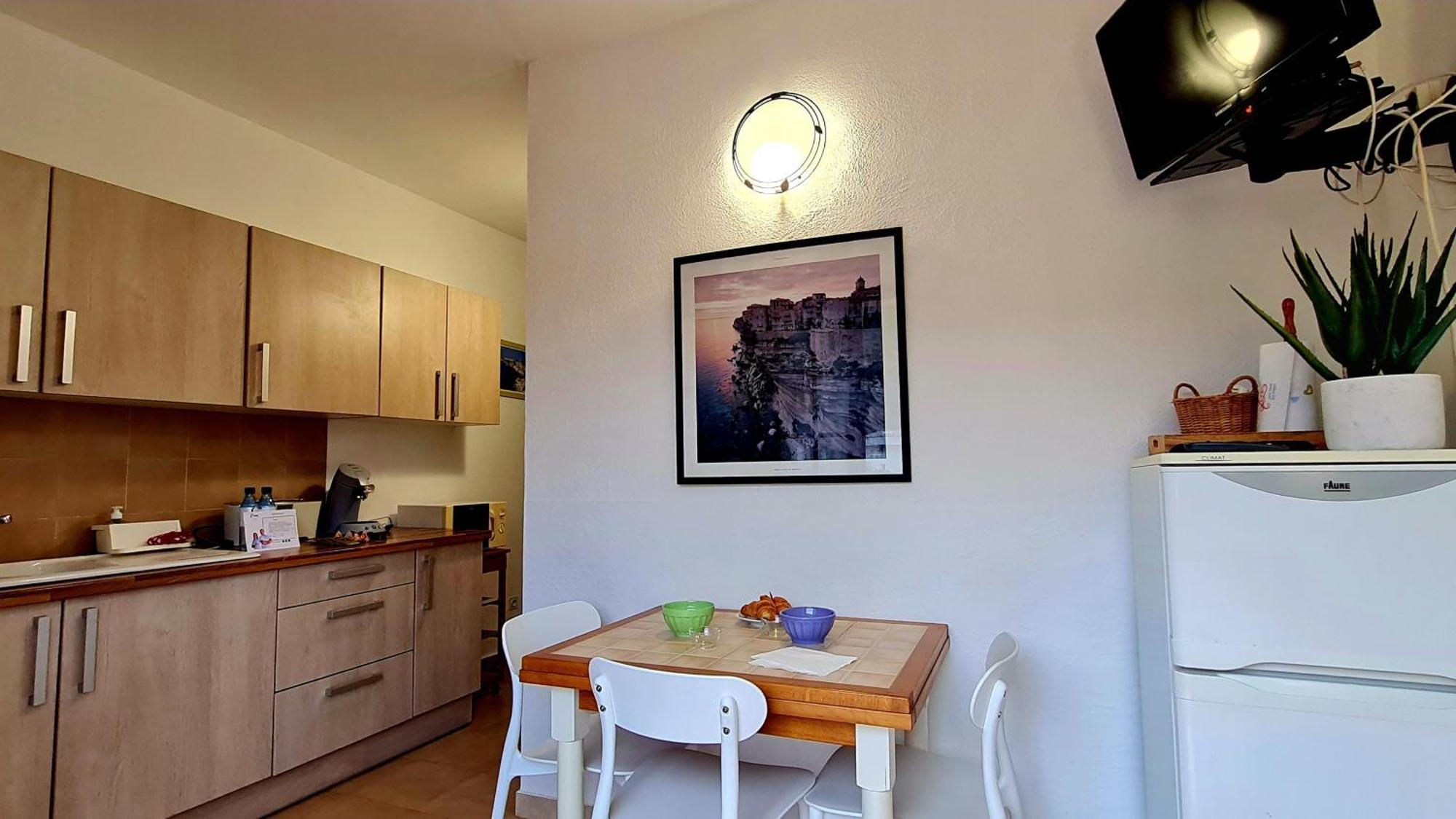 Appartement Kalliste, Logements Avec Vue Citadelle De Bonifacio Bonifacio  Eksteriør bilde
