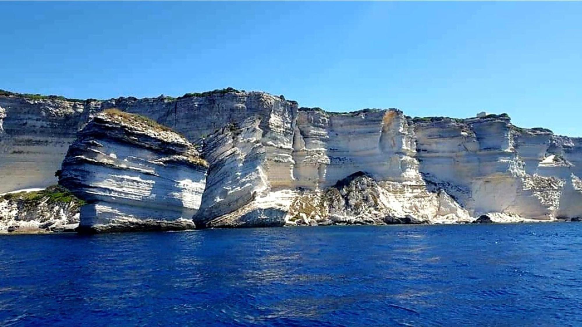Appartement Kalliste, Logements Avec Vue Citadelle De Bonifacio Bonifacio  Eksteriør bilde
