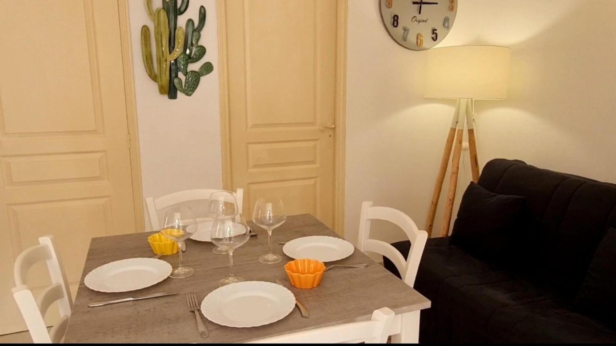 Appartement Kalliste, Logements Avec Vue Citadelle De Bonifacio Bonifacio  Eksteriør bilde